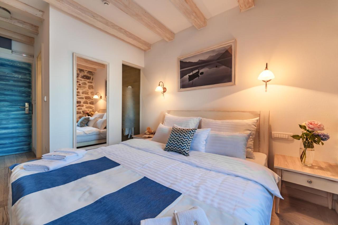 Boutique Hotel Capitano แฮร์เซ็ก-โนวี ภายนอก รูปภาพ