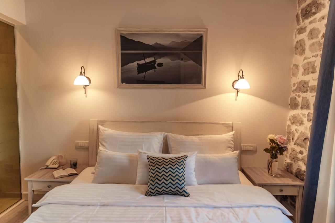 Boutique Hotel Capitano แฮร์เซ็ก-โนวี ภายนอก รูปภาพ