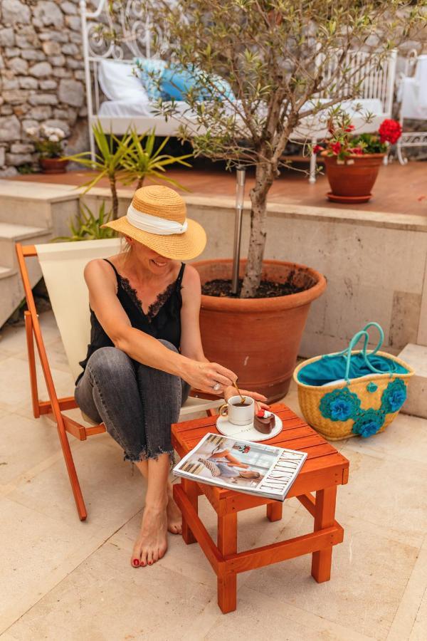 Boutique Hotel Capitano แฮร์เซ็ก-โนวี ภายนอก รูปภาพ